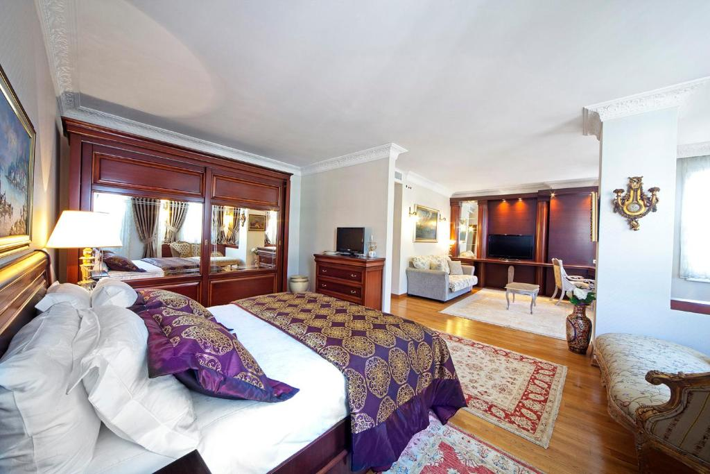Suite Room